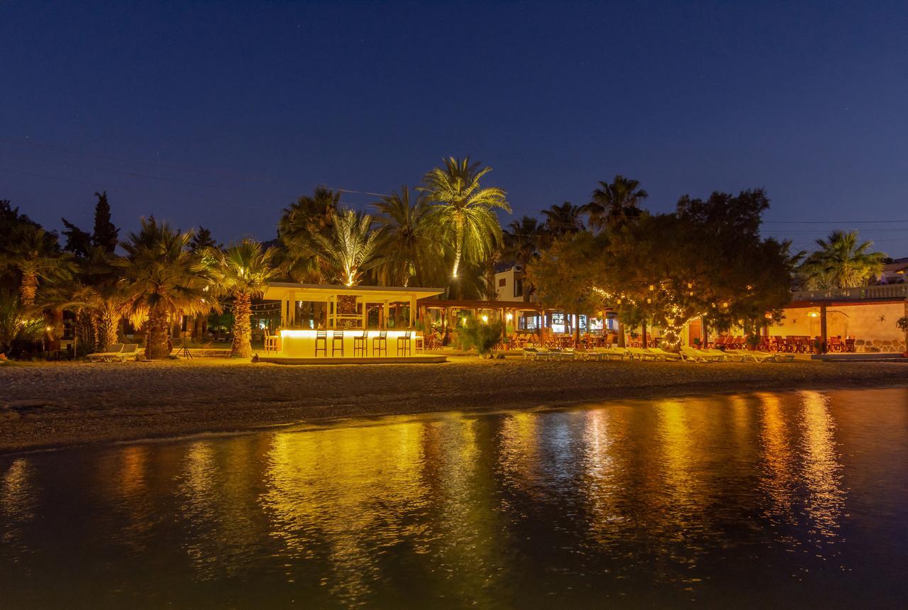 Selvi Beach Hotel Golturkbuku Exterior photo