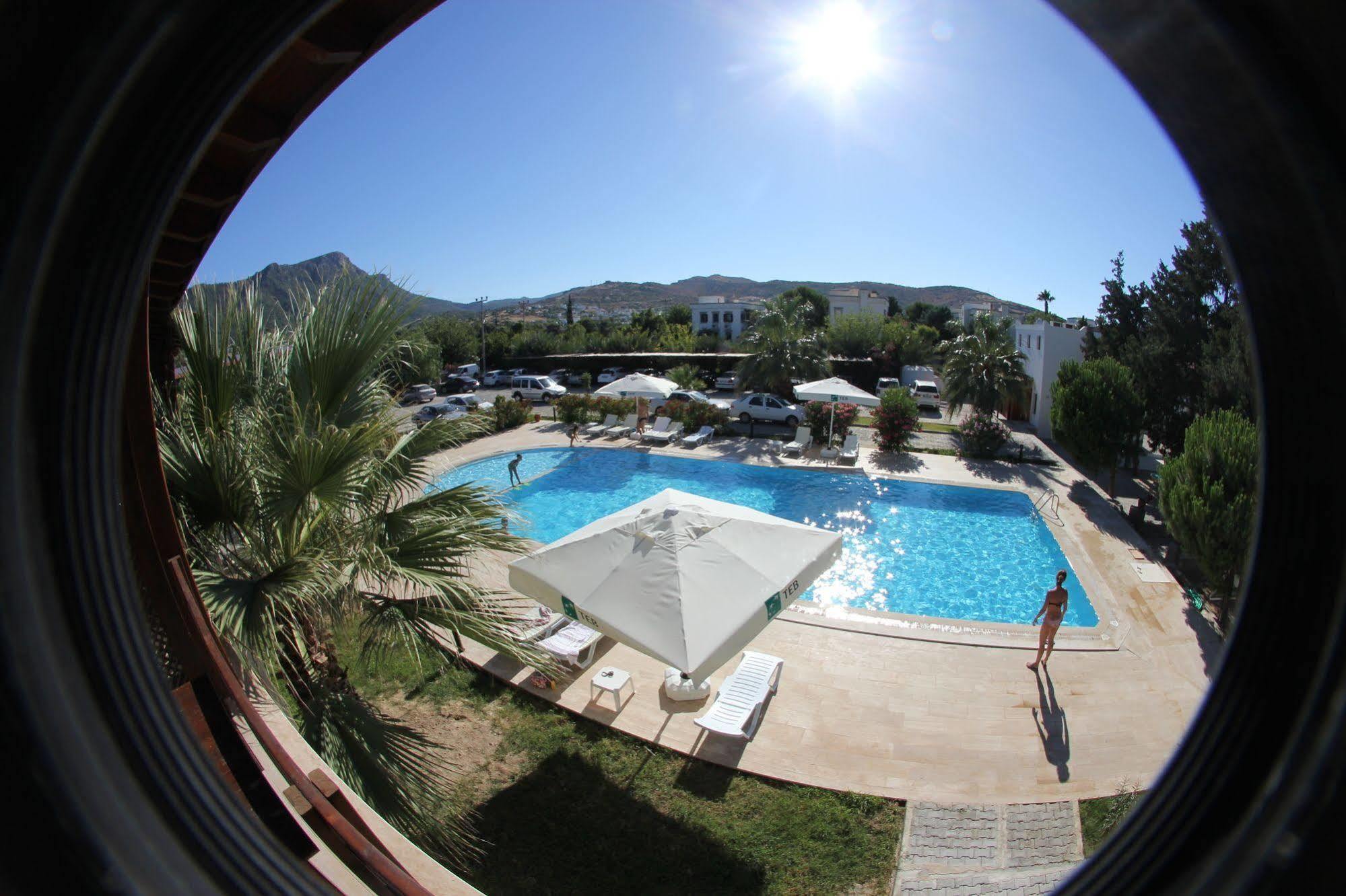 Selvi Beach Hotel Golturkbuku Exterior photo
