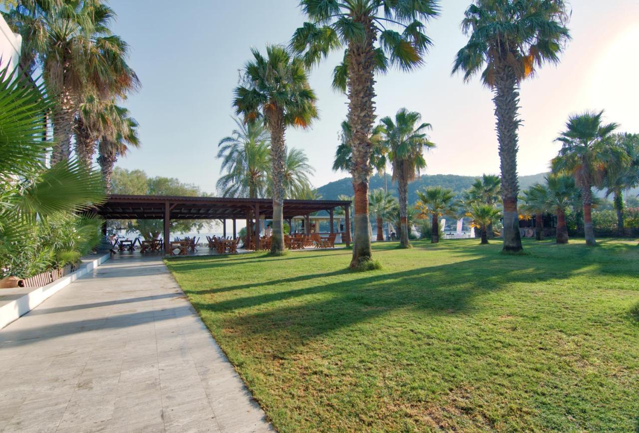 Selvi Beach Hotel Golturkbuku Exterior photo