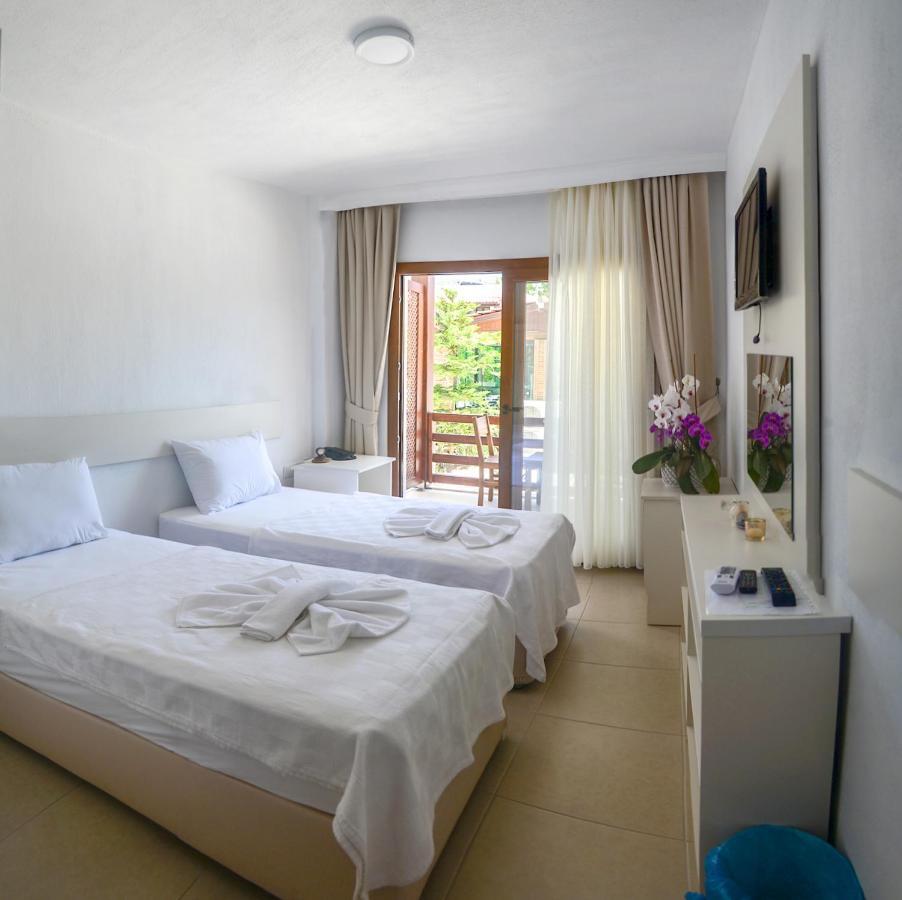Selvi Beach Hotel Golturkbuku Exterior photo